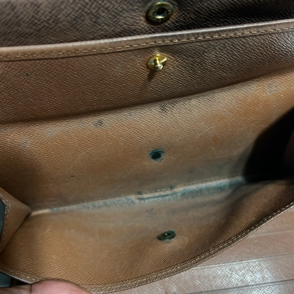 AUTHENTIC VINTAGE LV WALLET - Picture 4 of 12